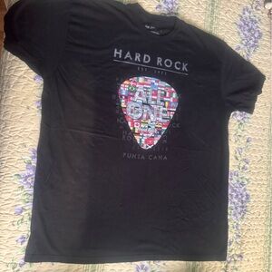 Hard Rock Cafe t shirt- like new condition